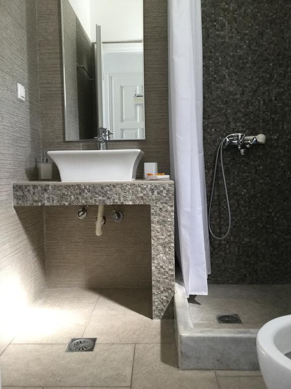 Rita'S Place Hotel Íos Khóra Eksteriør bilde